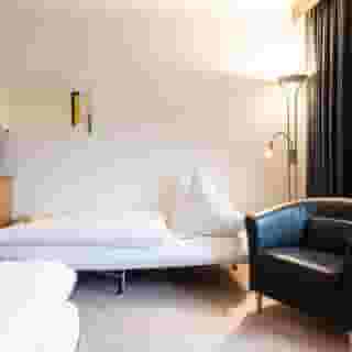 An Hotel, 4 of 5