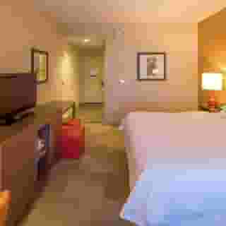 Hampton Inn Houston Downtown, 2 of 5