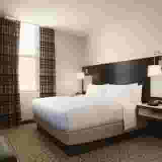 Doubletree by Hilton Boston Downtown, 2 of 5
