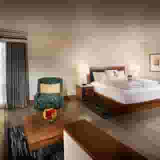 Staypineapple, Watertown, University District, 4 of 5