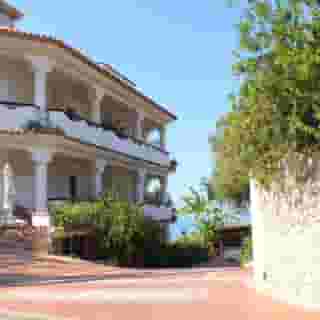 Arenas Hotel, 2 of 5