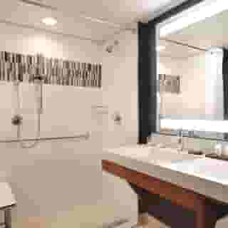 Embassy Suites by Hilton Scottsdale Resort, 1 of 5