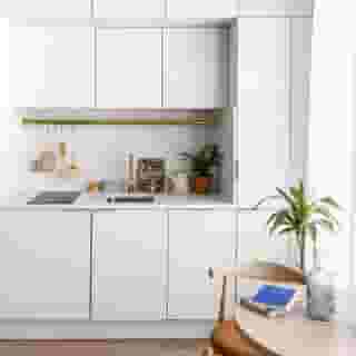 Zanzibar Locke, Ha'Penny Bridge, 3 of 5