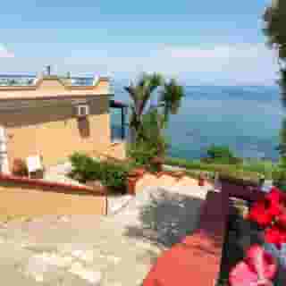 9 Muses Sea View Studios, 1 of 5