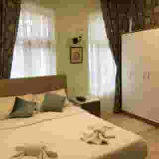 Historial Hotel, 2 of 5