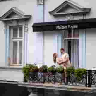 Maison Royale, 2 of 5