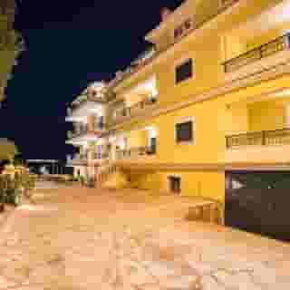 Andreolas Luxury Suites, 6 of 6