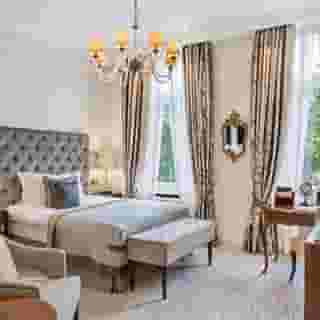 Fairmont Hotel Vier Jahreszeiten, 3 of 5