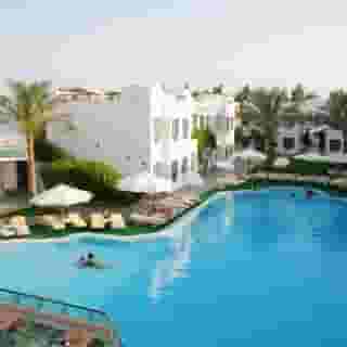 Falcon Hills, 2 of 5