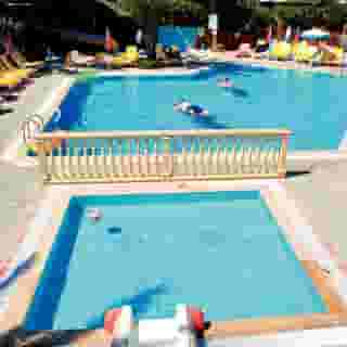 Hibiscus Garden Apartments, 2 of 4