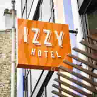 Hotel Izzy, 2 of 5
