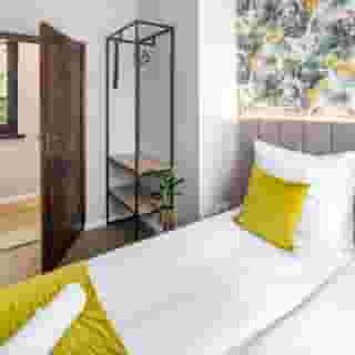 Garden House Apartments, 6 of 6