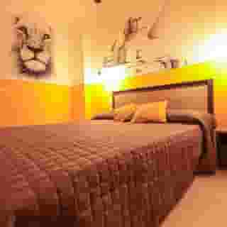 O.Effe. Global Suites at Vatican, 4 of 5