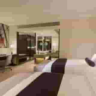 Gateway Hotel, 6 of 6