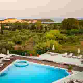 Gerakas Belvedere Luxury Suites, 5 of 5