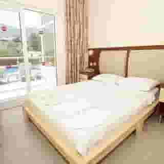 Club Tokmak Apartments, 3 of 4