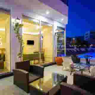 Aurasia Seaside Hotel, 2 of 5