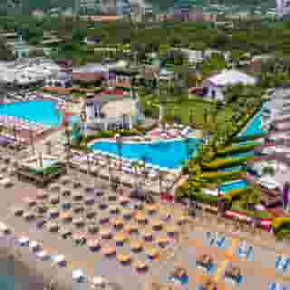 Emelda Sun Club, 2 of 5