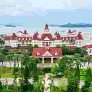 Hong Kong Disneyland Hotel, 3 of 5