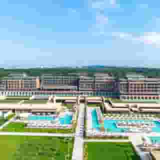 Lusso Sorgun, 1 of 5