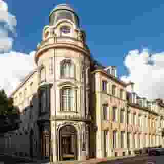 Sapphire House Antwerp, Autograph Collection, 1 of 5