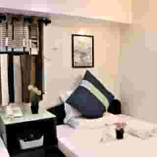 The One Inn, 6 of 6