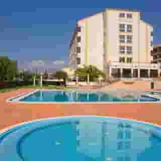 Oura Bay Aparthotel, 2 of 5