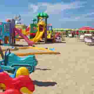 Fedora Hotel, 4 of 5