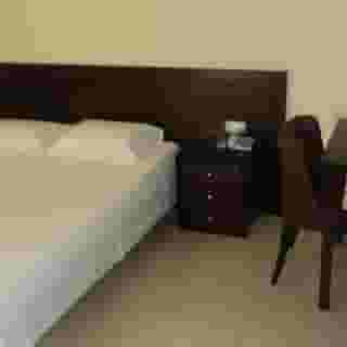Comfort, 4 of 5