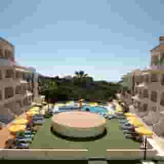 Luna Miramar, 3 of 5