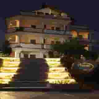 Arenas Hotel, 4 of 5