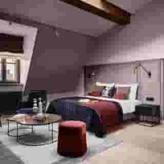 H15 Luxury Palace, 3 of 5