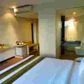 Grand Whiz Hotel Nusa Dua, 2 of 5