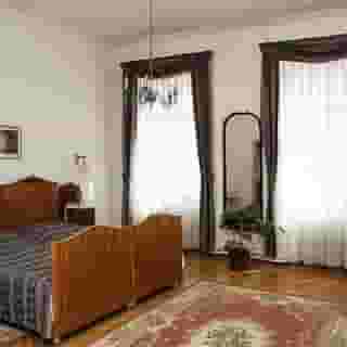 Kalvin House, 5 of 5