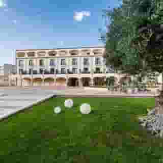 Mahara Hotel, 2 of 5