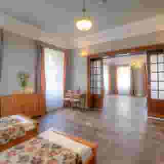 Palac U Kocku, 2 of 5