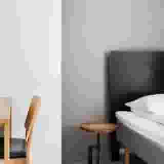 Comfort Grand Central, 2 of 5