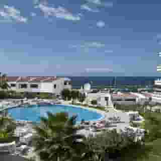 Hovima Atlantis, 2 of 5