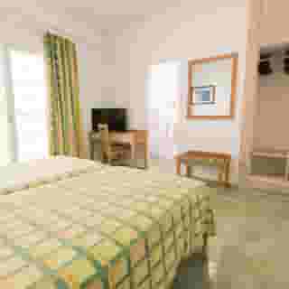 AzuLine Hotel S'Anfora & Fleming - Adults Only, 4 of 5