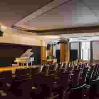 Dom Literatury, 2 of 5