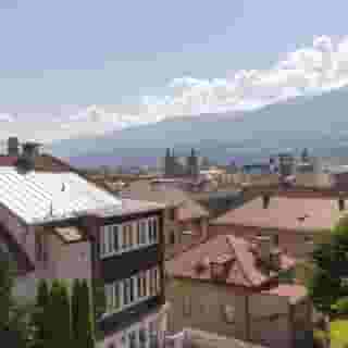 Tautermann Garni, 1 of 5