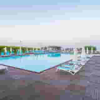 Master Family Club, 4 of 5