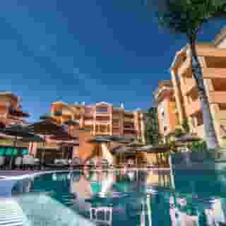 Estrela da Luz, 2 of 5