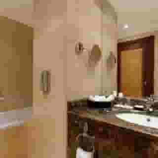 Grand Regency Doha, Trademark Collection Wyndham, 1 of 5