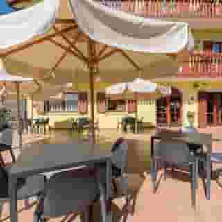 Hotel Romantic, 1 of 5