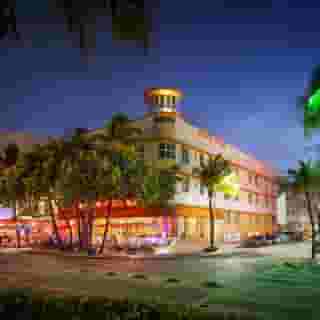 Waldorf Towers Hotel, 6 of 6