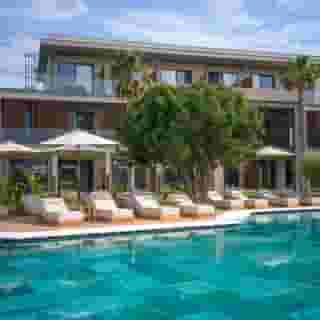 Portes Theros, 3 of 5