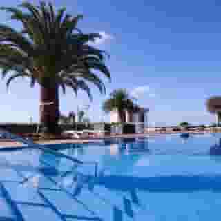 Ocean Gardens, 4 of 5