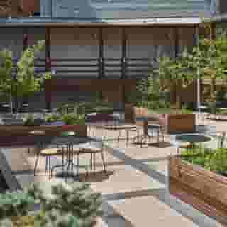 Urban Yard Hotel, 2 of 5