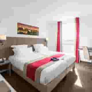 Kyriad Lyon Est - Stadium - Eurexpo, 1 of 5